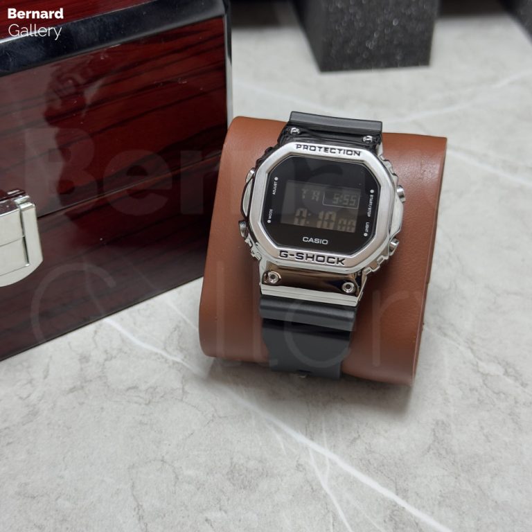 Casio G-Shock GM-5600U-1